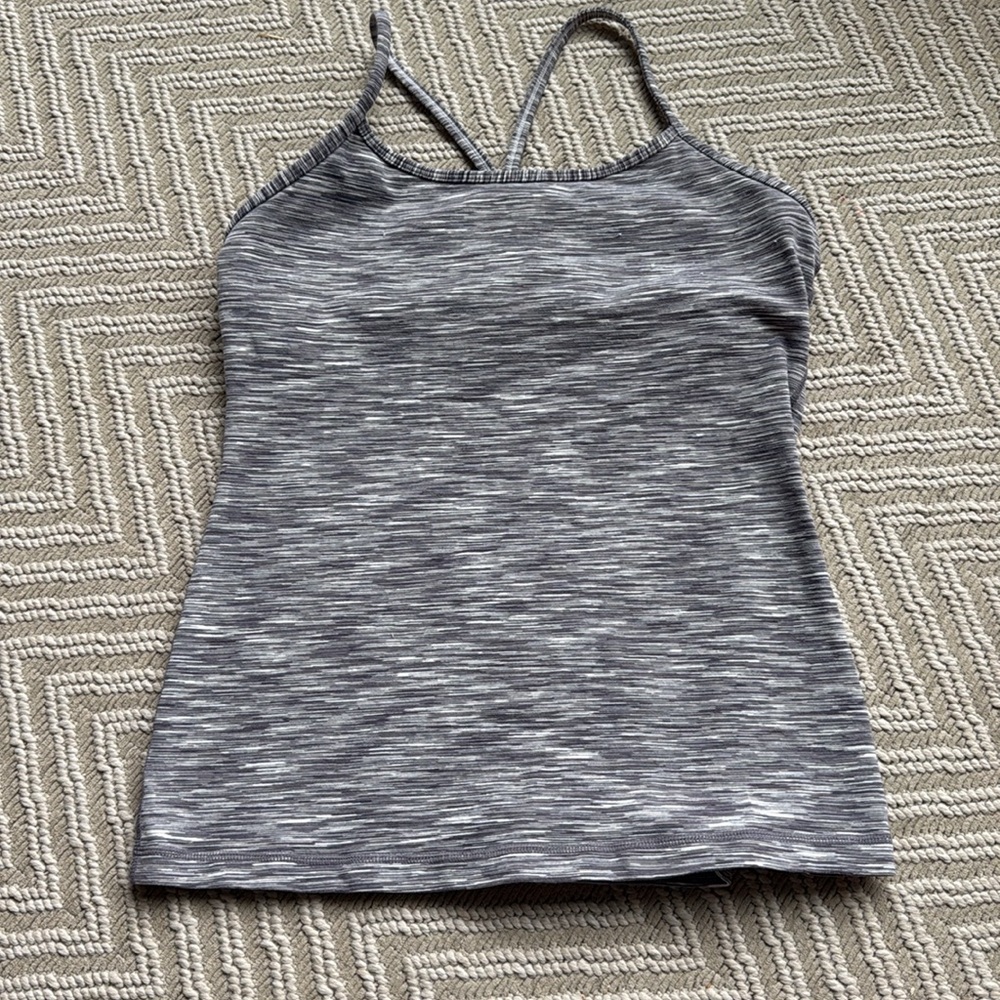 Lululemon size 8 power y tank
